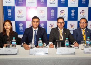 𝐁𝐨𝐥𝐢𝐯𝐢𝐚 𝐞 𝐈𝐧𝐝𝐢𝐚 𝐟𝐨𝐫𝐭𝐚𝐥𝐞𝐜𝐞𝐧 𝐥𝐚𝐳𝐨𝐬 𝐞𝐜𝐨𝐧ó𝐦𝐢𝐜𝐨𝐬 𝐞𝐧 𝐞𝐥 𝐏𝐫𝐢𝐦𝐞𝐫 𝐄𝐧𝐜𝐮𝐞𝐧𝐭𝐫𝐨 𝐄𝐦𝐩𝐫𝐞𝐬𝐚𝐫𝐢𝐚𝐥 𝟐𝟎𝟐𝟔