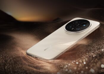 𝑯𝑶𝑵𝑶𝑹 𝒍𝒊𝒅𝒆𝒓𝒂 𝒆𝒍 𝒄𝒓𝒆𝒄𝒊𝒎𝒊𝒆𝒏𝒕𝒐 𝒈𝒍𝒐𝒃𝒂𝒍 𝒅𝒆 𝒔𝒎𝒂𝒓𝒕𝒑𝒉𝒐𝒏𝒆𝒔 𝒚 𝒄𝒐𝒏𝒔𝒐𝒍𝒊𝒅𝒂 𝒂 𝑳𝑨𝑻𝑨𝑴 𝒄𝒐𝒎𝒐 𝒔𝒖 𝒎𝒆𝒓𝒄𝒂𝒅𝒐 𝒄𝒍𝒂𝒗𝒆