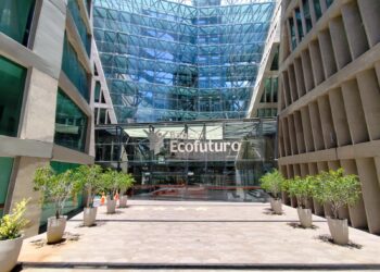 𝙀𝙘𝙤𝙛𝙪𝙩𝙪𝙧𝙤 𝙛𝙤𝙧𝙩𝙖𝙡𝙚𝙘𝙚 𝙡𝙖 𝙞𝙣𝙘𝙡𝙪𝙨𝙞ó𝙣 𝙛𝙞𝙣𝙖𝙣𝙘𝙞𝙚𝙧𝙖 𝙮 𝙚𝙡 𝙙𝙚𝙨𝙖𝙧𝙧𝙤𝙡𝙡𝙤 𝙧𝙪𝙧𝙖𝙡 𝙘𝙤𝙣 𝙘𝙧𝙚𝙘𝙞𝙢𝙞𝙚𝙣𝙩𝙤 𝙨𝙤𝙨𝙩𝙚𝙣𝙞𝙙𝙤 𝙚𝙣 𝘽𝙤𝙡𝙞𝙫𝙞𝙖