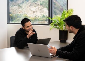 𝑽𝒊𝒕𝒂 𝑾𝒂𝒍𝒍𝒆𝒕 𝒔𝒆 𝒄𝒐𝒏𝒗𝒊𝒆𝒓𝒕𝒆 𝒆𝒏 𝒍𝒂 𝒑𝒓𝒊𝒎𝒆𝒓𝒂 𝑷𝑺𝑨𝑽 𝒊𝒏𝒕𝒆𝒓𝒏𝒂𝒄𝒊𝒐𝒏𝒂𝒍 𝒓𝒆𝒈𝒖𝒍𝒂𝒅𝒂 𝒆𝒏 𝑩𝒐𝒍𝒊𝒗𝒊𝒂