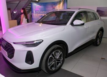 𝐑𝐞𝐯𝐢𝐬𝐭𝐚 𝐃𝐈𝐕𝐀 𝐢𝐧𝐚𝐮𝐠𝐮𝐫𝐚 𝐬𝐮 𝐚𝐠𝐞𝐧𝐝𝐚 𝟐𝟎𝟐𝟔 𝐜𝐨𝐧 𝐞𝐧𝐜𝐮𝐞𝐧𝐭𝐫𝐨 𝐝𝐞 𝐧𝐞𝐭𝐰𝐨𝐫𝐤𝐢𝐧𝐠 𝐟𝐞𝐦𝐞𝐧𝐢𝐧𝐨 𝐞𝐧 𝐞𝐥 𝐀𝐮𝐝𝐢 𝐂𝐞𝐧𝐭𝐞𝐫