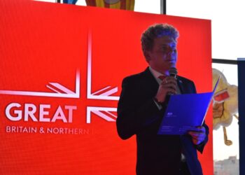 “𝙇𝙚𝙘𝙩𝙪𝙧𝙖 𝙚𝙣 𝙡𝙖𝙨 𝘼𝙡𝙩𝙪𝙧𝙖𝙨” 𝙞𝙢𝙥𝙪𝙡𝙨𝙖 𝙚𝙡 𝙖𝙘𝙘𝙚𝙨𝙤 𝙖 𝙡𝙖 𝙡𝙞𝙩𝙚𝙧𝙖𝙩𝙪𝙧𝙖 𝙗𝙧𝙞𝙩𝙖𝙣𝙞𝙘𝙖 𝙚𝙣 𝙀𝙡 𝘼𝙡𝙩𝙤