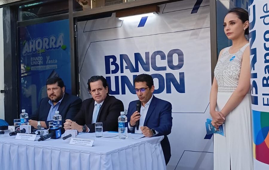 𝐀𝐥𝐢𝐚𝐧𝐳𝐚 𝐞𝐧𝐭𝐫𝐞 𝐁𝐚𝐧𝐜𝐨 𝐔𝐧𝐢𝐨𝐧 𝐲 𝐅𝐚𝐫𝐦𝐚𝐜𝐢𝐚𝐬 𝐂𝐡𝐚𝐯𝐞𝐳 𝐢𝐦𝐩𝐮𝐥𝐬𝐚 𝐩𝐚𝐠𝐨𝐬 𝐝𝐢𝐠𝐢𝐭𝐚𝐥𝐞𝐬 𝐞𝐧 𝐁𝐨𝐥𝐢𝐯𝐢𝐚